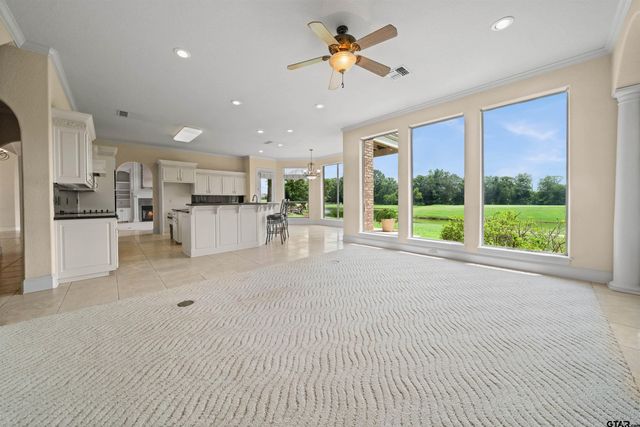 169 Dogwood Lakes Circle, Bullard, TX 75757