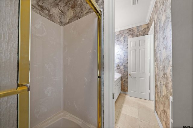 169 Dogwood Lakes Circle, Bullard, TX 75757