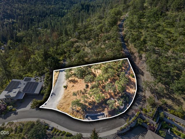 163 Hitt Road, Ashland, OR 97520