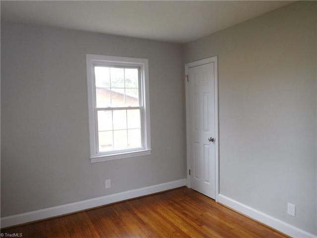 2042 K Court Avenue, Winston-salem, NC 27105