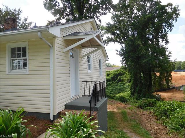 2042 K Court Avenue, Winston-salem, NC 27105