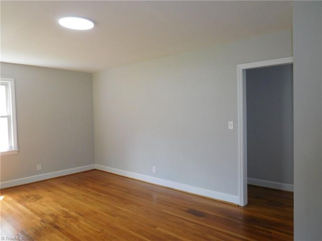 2042 K Court Avenue, Winston-salem, NC 27105