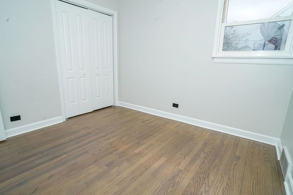 property-img