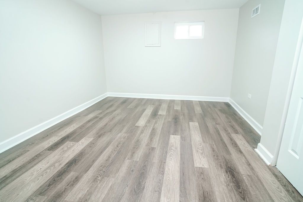 property-img