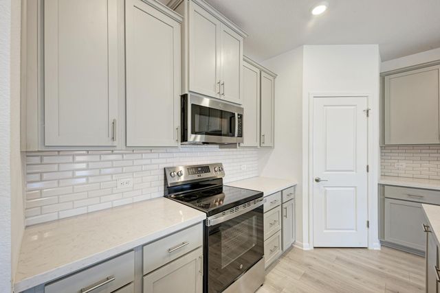 345 Andesite TRL, Liberty Hill, TX 78642