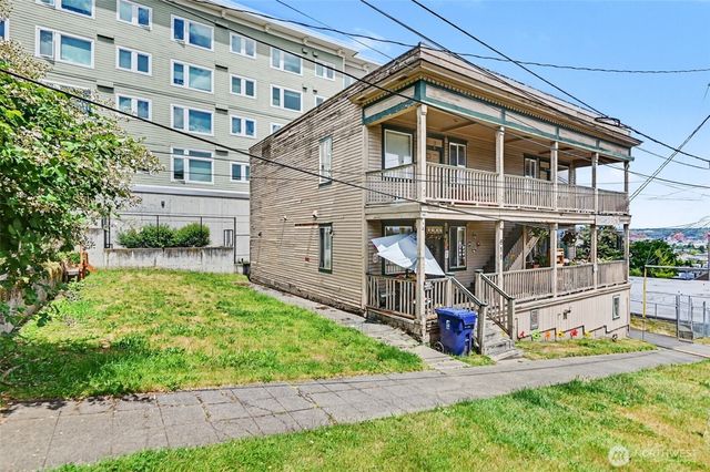 611 S 18th Street, Tacoma, WA 98405