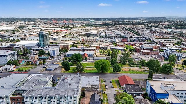 611 S 18th Street, Tacoma, WA 98405