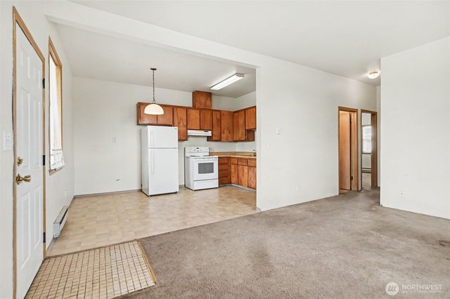611 S 18th Street, Tacoma, WA 98405