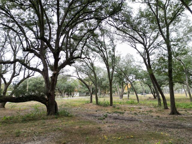 00 Runneburg Road, Crosby, TX 77532