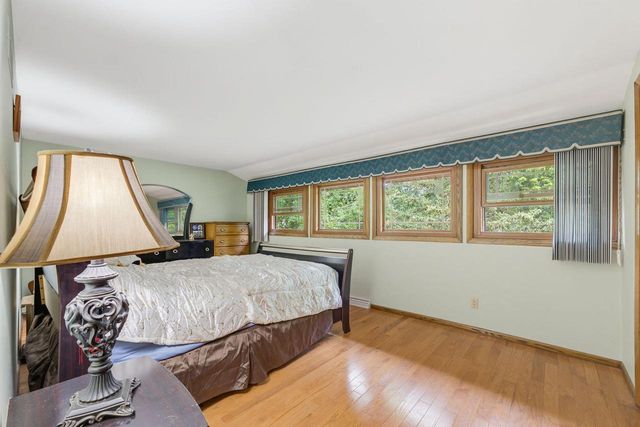 5050 Spruce COURT, Greendale, WI 53129