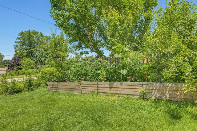 5050 Spruce COURT, Greendale, WI 53129