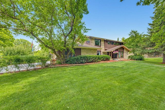 5050 Spruce COURT, Greendale, WI 53129