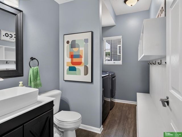 18567 Drexel Street, Omaha, NE 68135