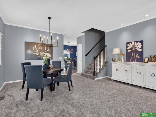 18567 Drexel Street, Omaha, NE 68135