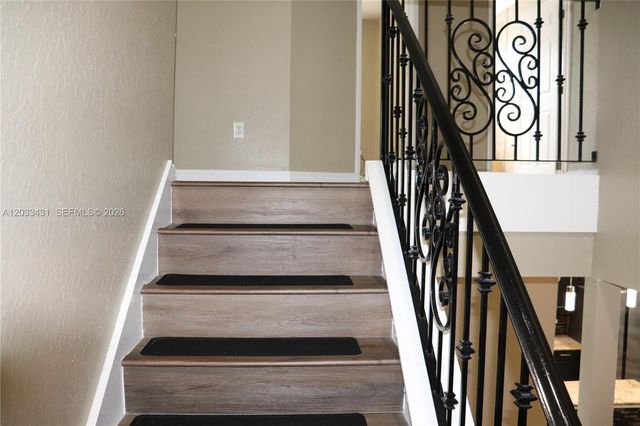 664 Oxford Drive, Other City - In The State Of Florida, FL 33897