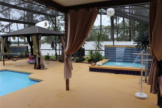 664 Oxford Drive, Other City - In The State Of Florida, FL 33897