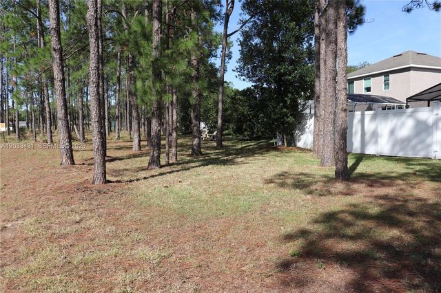 664 Oxford Drive, Other City - In The State Of Florida, FL 33897