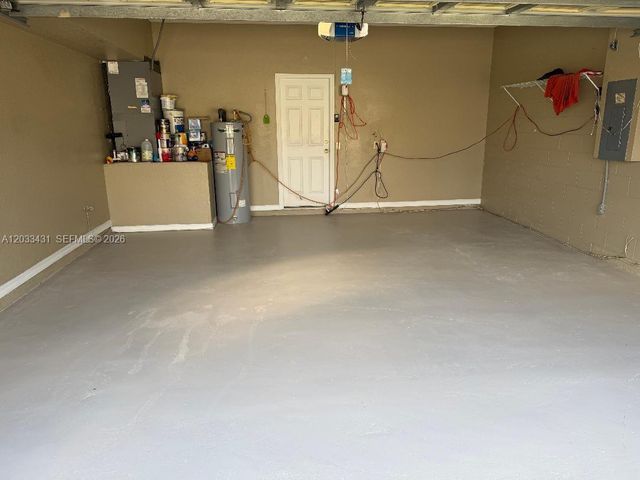 664 Oxford Drive, Other City - In The State Of Florida, FL 33897