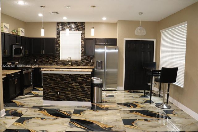 664 Oxford Drive, Other City - In The State Of Florida, FL 33897