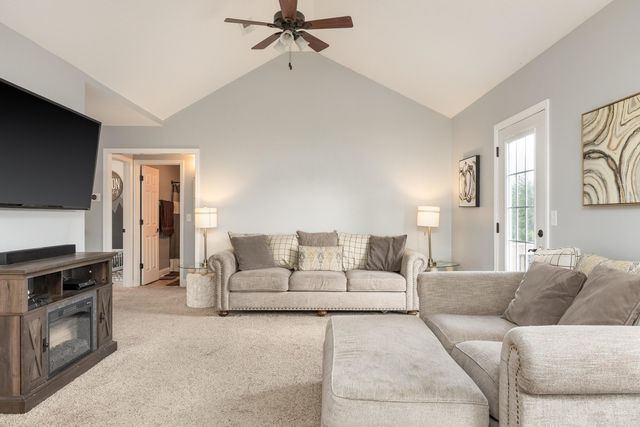 2052 Short Leaf Lane, Soddy Daisy, TN 37379