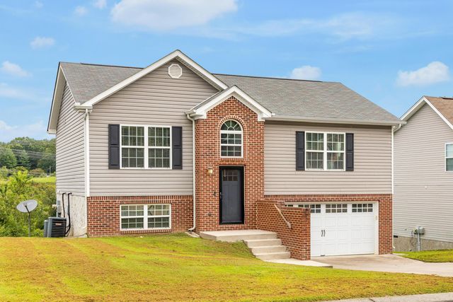 2052 Short Leaf Lane, Soddy Daisy, TN 37379