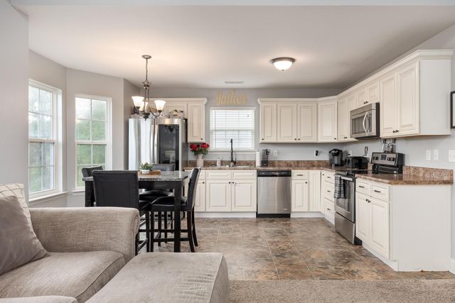 2052 Short Leaf Lane, Soddy Daisy, TN 37379
