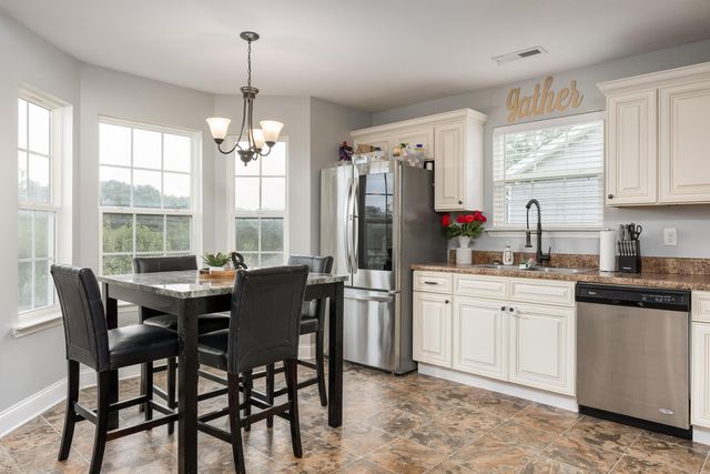 2052 Short Leaf Lane, Soddy Daisy, TN 37379