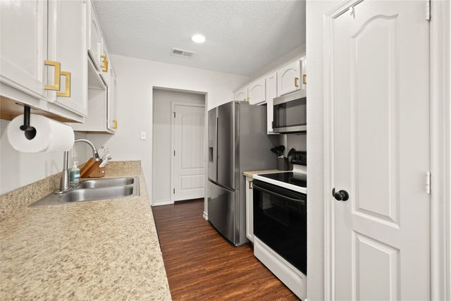 748 Nelson Place, Fort Worth, TX 76028