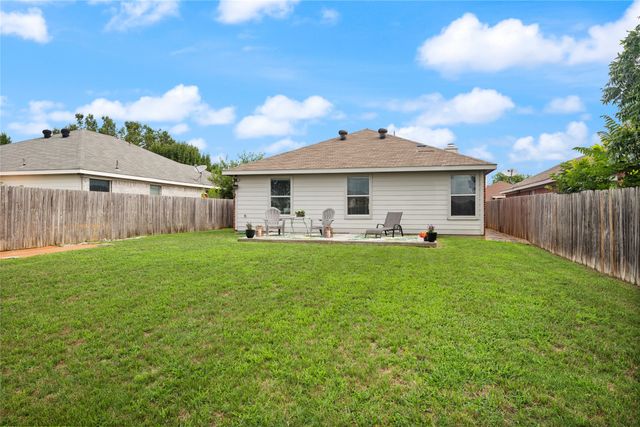 748 Nelson Place, Fort Worth, TX 76028