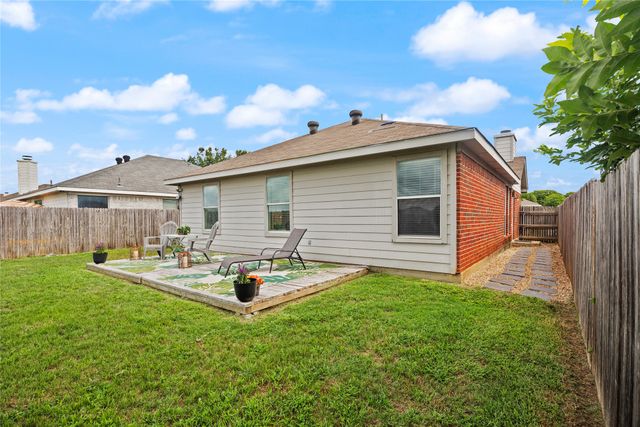 748 Nelson Place, Fort Worth, TX 76028