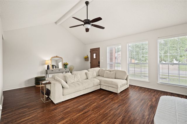 748 Nelson Place, Fort Worth, TX 76028