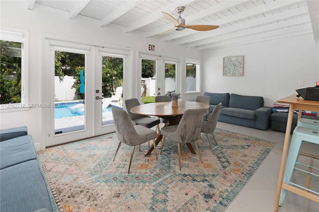 1102 N 13th Ave, Hollywood, FL 33019