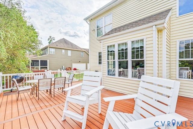 7717 Patriots Landing Pl, Quinton, VA 23141
