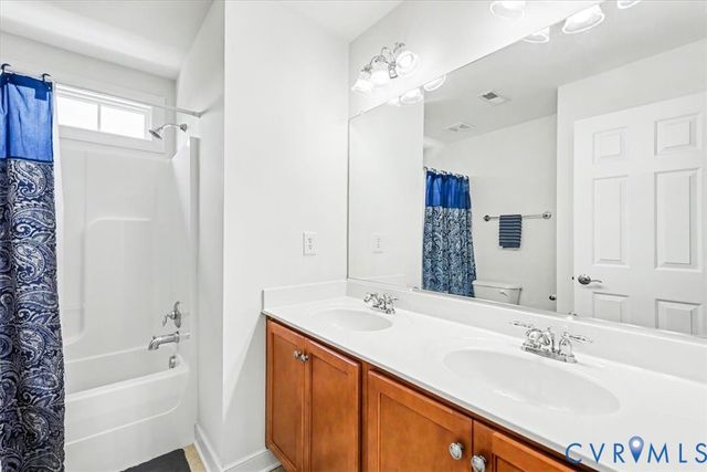 7717 Patriots Landing Pl, Quinton, VA 23141