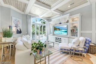 510 2nd ST S 102, Naples, FL 34102