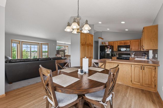 27931 116th Street NW, Zimmerman, MN 55398