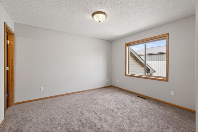 27931 116th Street NW, Zimmerman, MN 55398