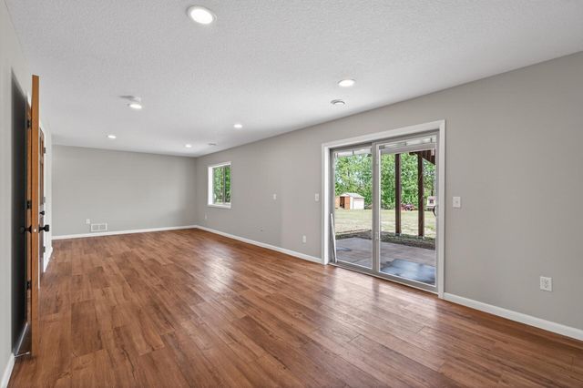 27931 116th Street NW, Zimmerman, MN 55398
