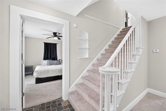4824 Manchester Road, Akron, OH 44319