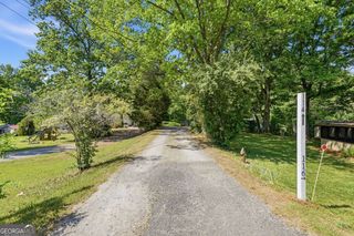 114 Oakcrest Circle, Canton, GA 30115