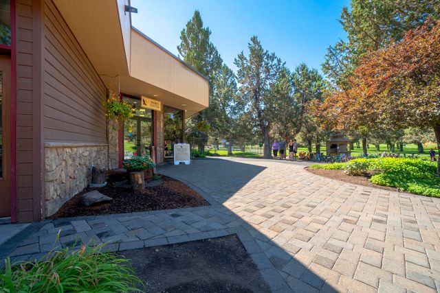 11403 Jubel Court, Redmond, OR 97756