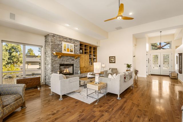 11403 Jubel Court, Redmond, OR 97756