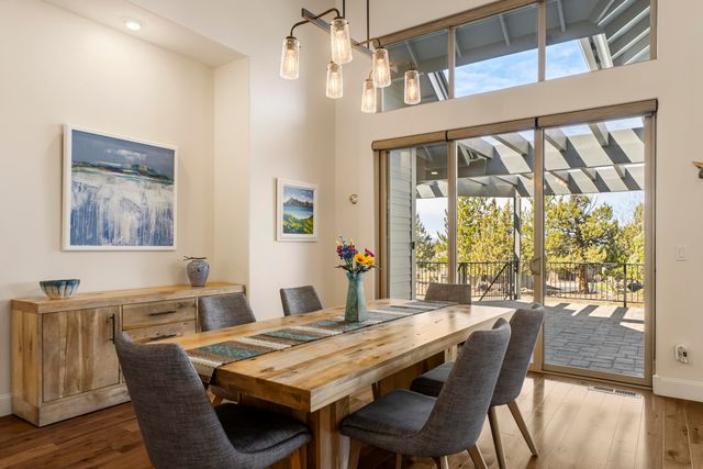 11403 Jubel Court, Redmond, OR 97756