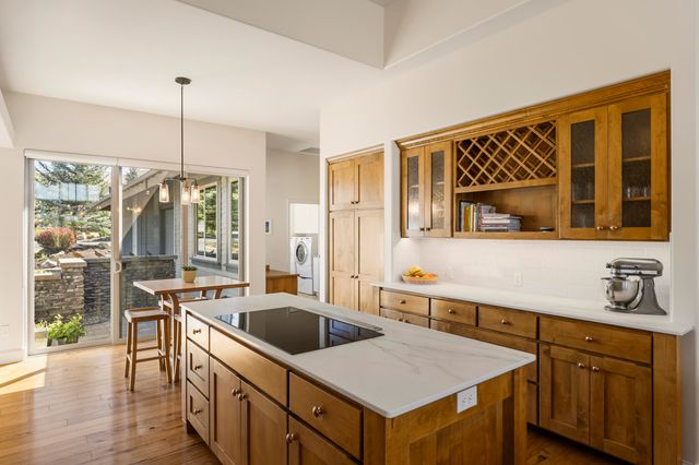 11403 Jubel Court, Redmond, OR 97756