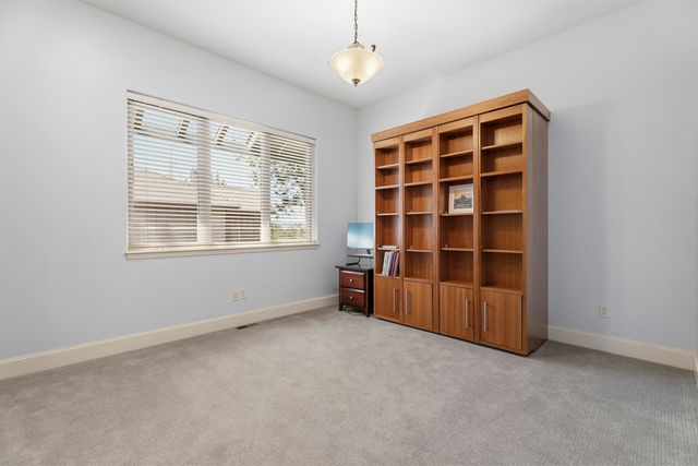 11403 Jubel Court, Redmond, OR 97756