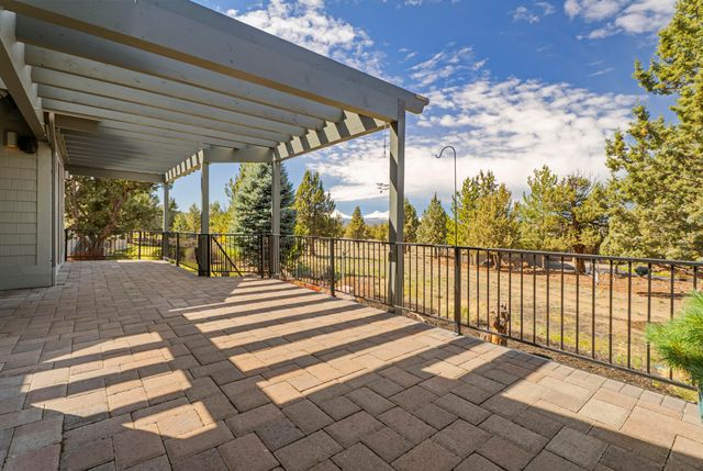 11403 Jubel Court, Redmond, OR 97756