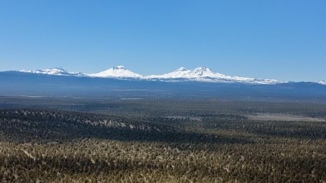 11403 Jubel Court, Redmond, OR 97756