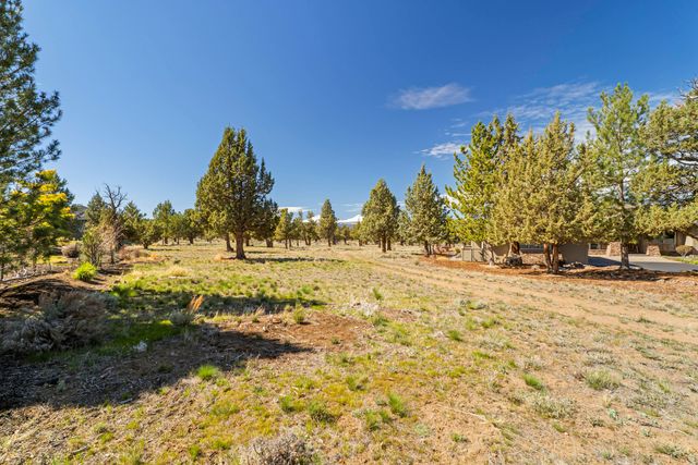 11403 Jubel Court, Redmond, OR 97756