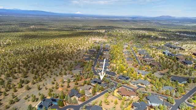 11403 Jubel Court, Redmond, OR 97756