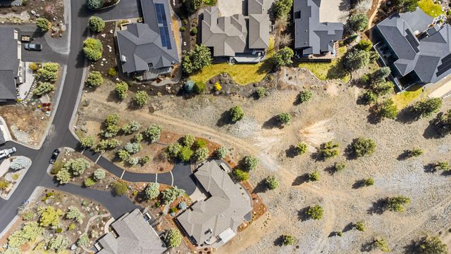 11403 Jubel Court, Redmond, OR 97756